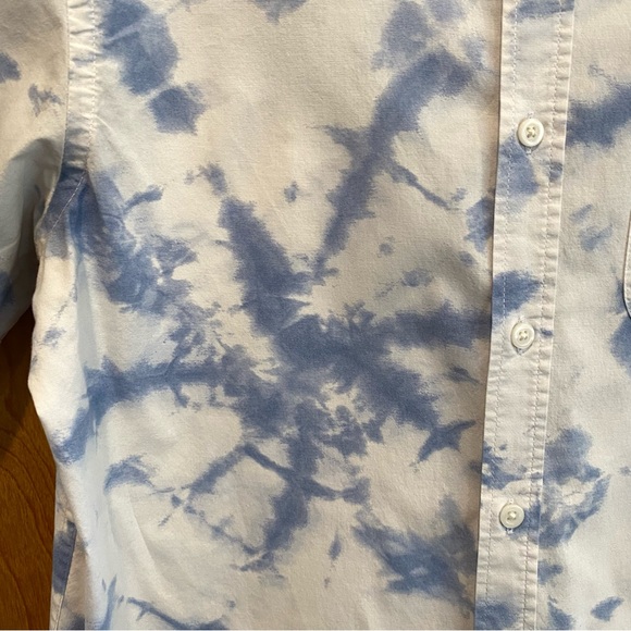 OLD NAVY Men's Casual Button Down Shirt in very cool print - Picture 4 of 4